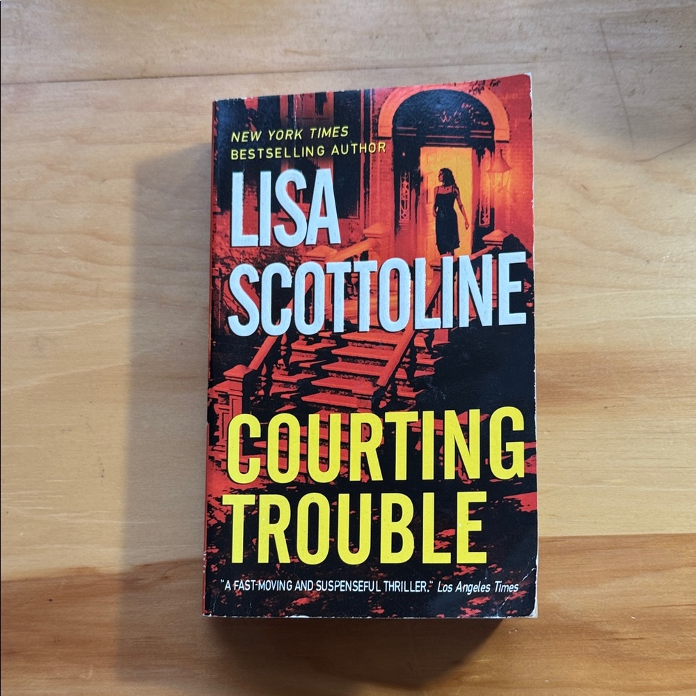 📚2/$6  Courting Trouble #7 in the Rosato and Associates Series